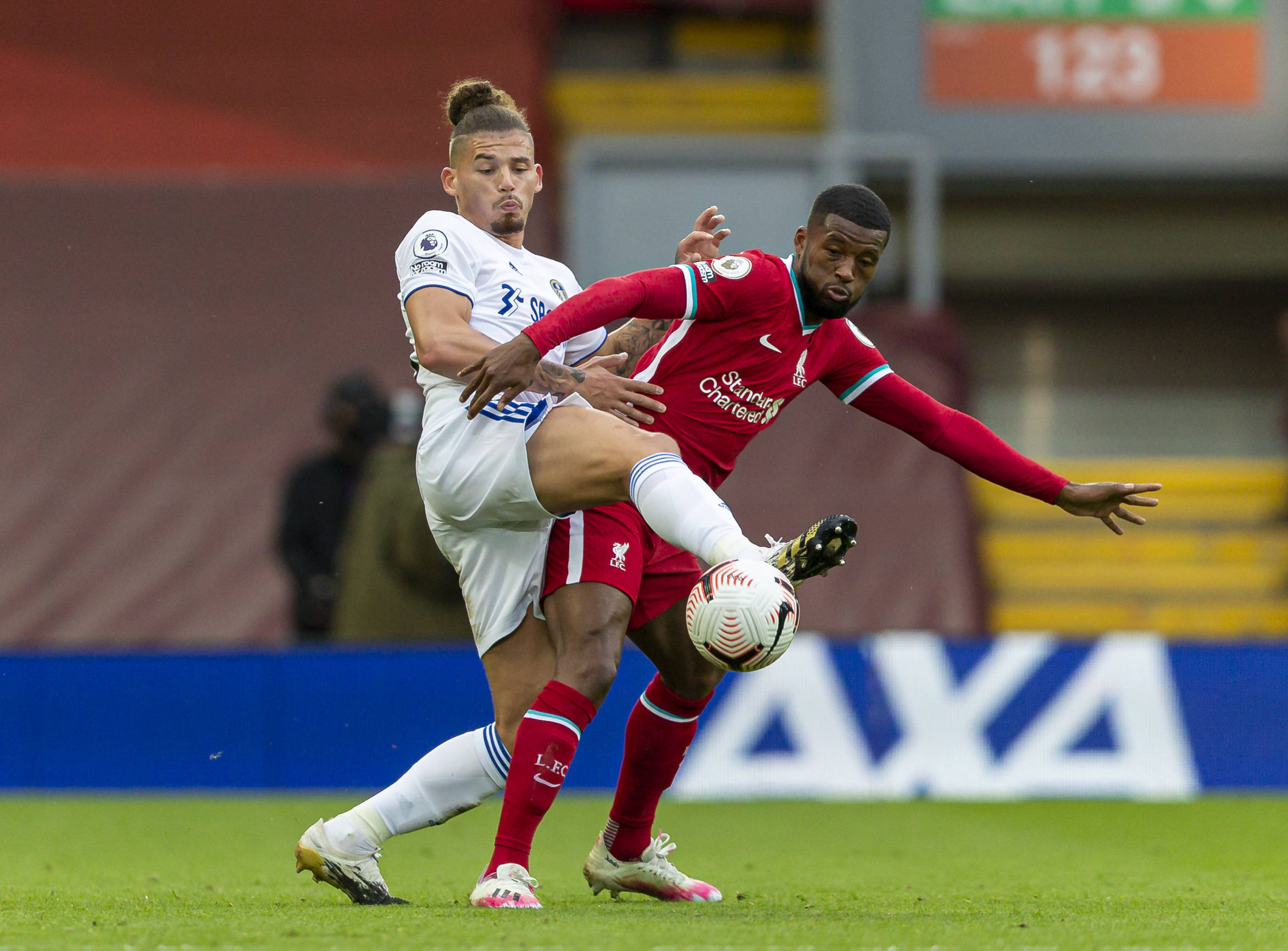 过不懈努力 过不懈努力